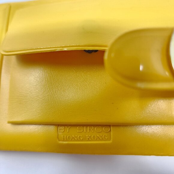 Vtg 70s Sirco Star Brand Hong Kong Yellow Faux Patent Leather Wallet Coin Pouch - Picture 12 of 16